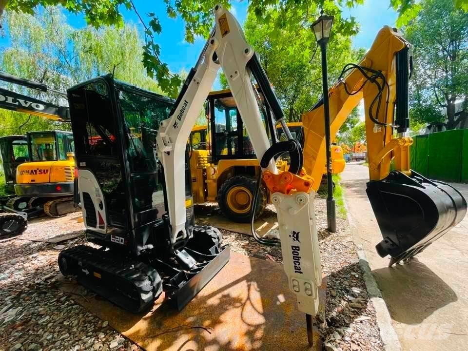 Bobcat E20z Мини-экскаваторы