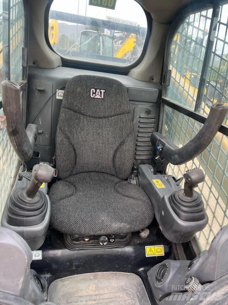 CAT 262 D Мини-погрузчики