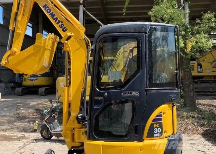 Komatsu PC30 Гусеничные экскаваторы