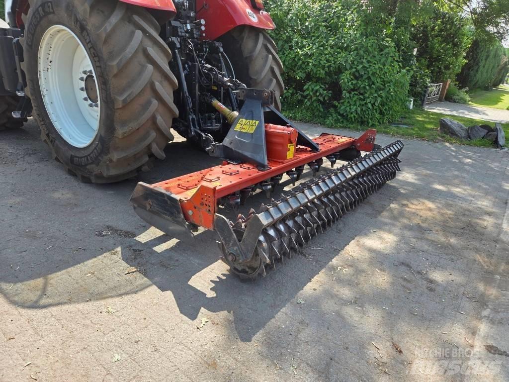 Compact mod. 3000 Почвеные фрезы