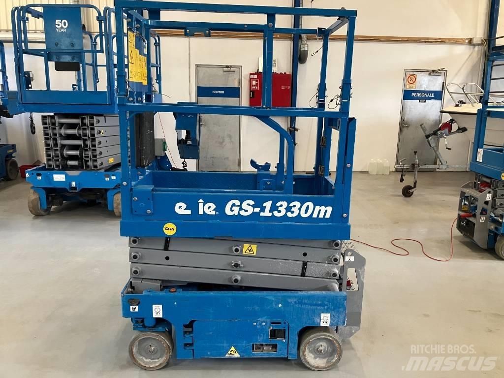 Genie GS 1330 Ножничные подъемники
