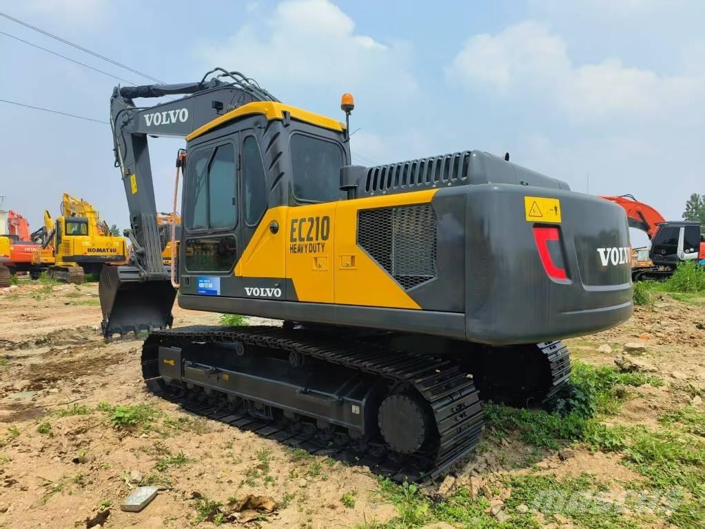 Volvo EC 210 Гусеничные экскаваторы