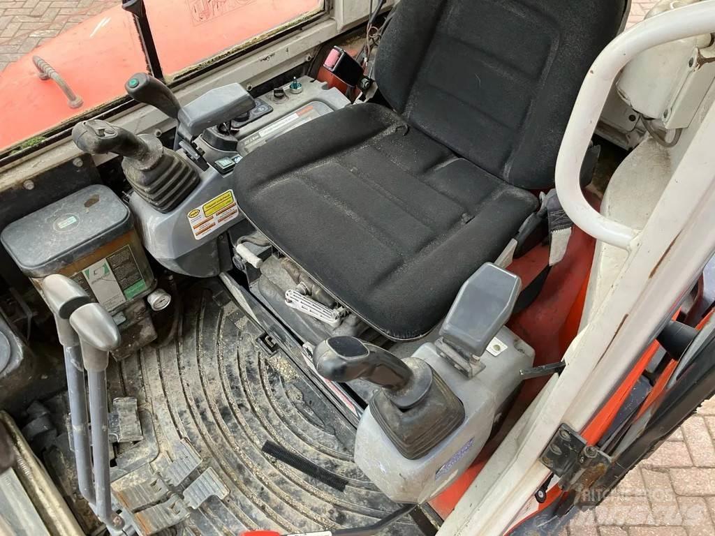 Kubota KX121-3 Мини-экскаваторы