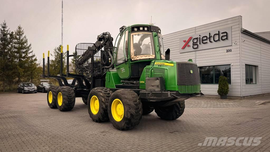 John Deere 1210 E Форвардеры