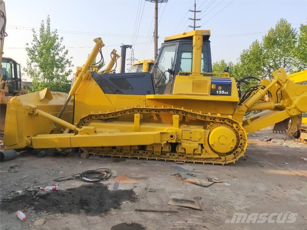 Komatsu D155AX-5 Гусеничные бульдозеры