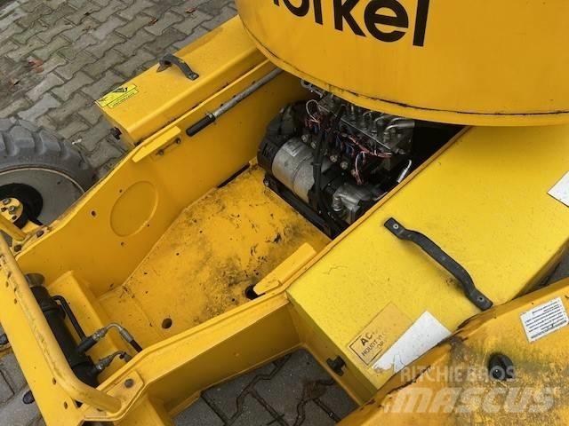 UpRight AB38N Коленчатые подъемники