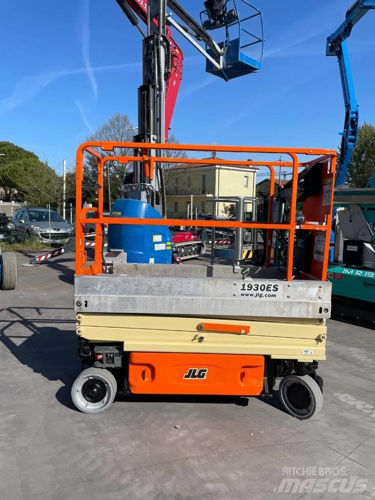 JLG 1930 ES Ножничные подъемники