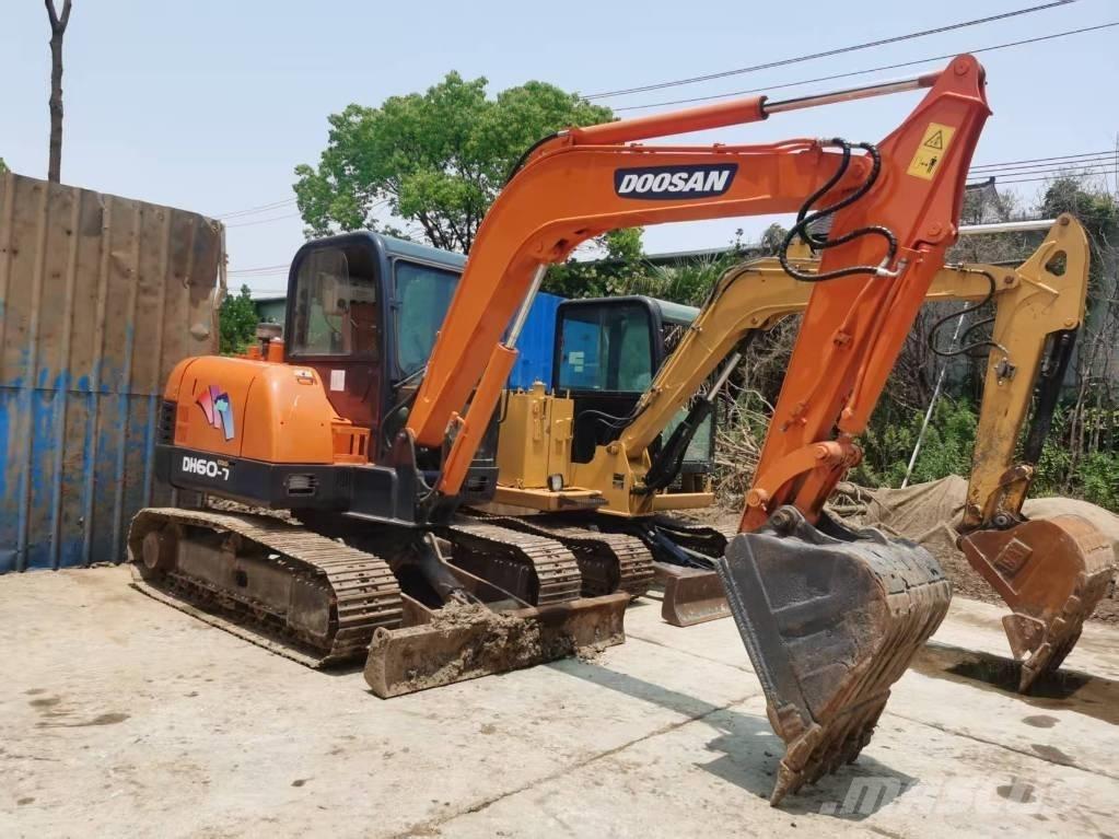 Doosan DH 60-7 Мини-экскаваторы