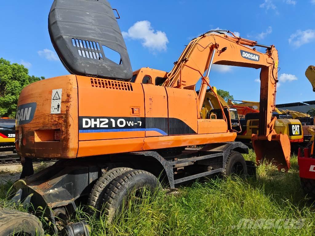 Doosan DH 210 W-7 Колёсные экскаваторы