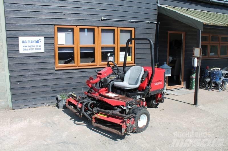 Toro Reelmaster3100D Самоходные газонокосилки