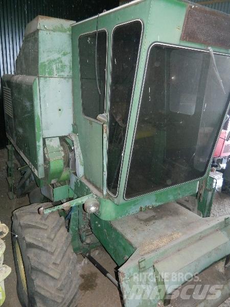 John Deere 960 Зерноуборочные комбайны