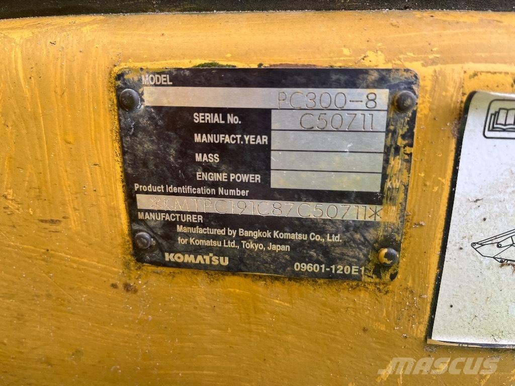 Komatsu PC 300-8 Гусеничные экскаваторы