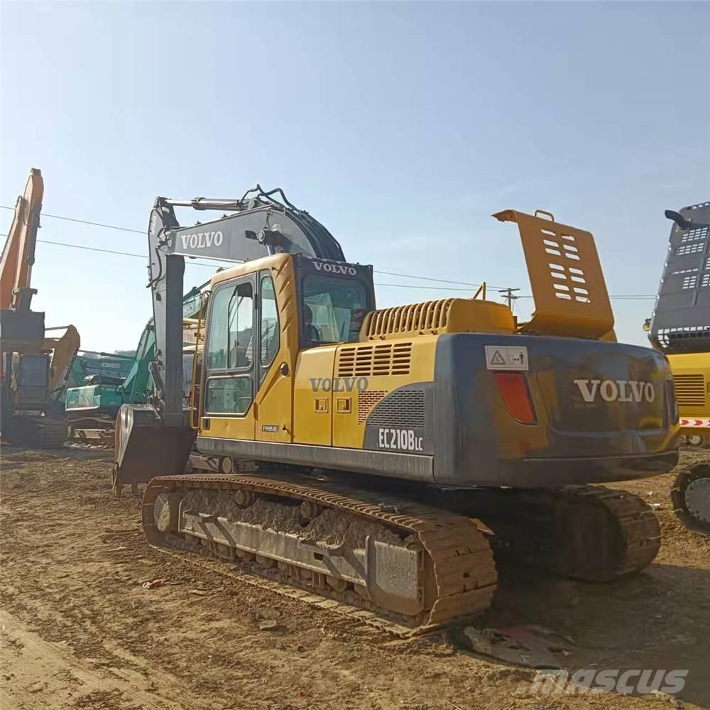 Volvo EC210B Гусеничные экскаваторы