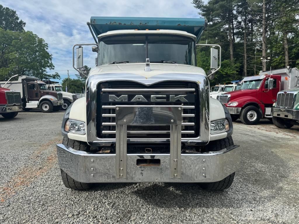 Mack Granite CT 713 Грузовики-Самосвалы