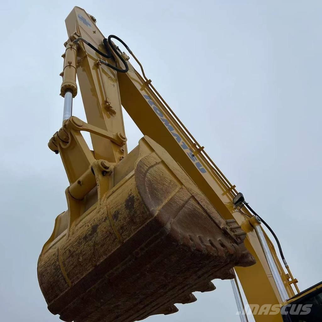 Komatsu PC 240 Гусеничные экскаваторы