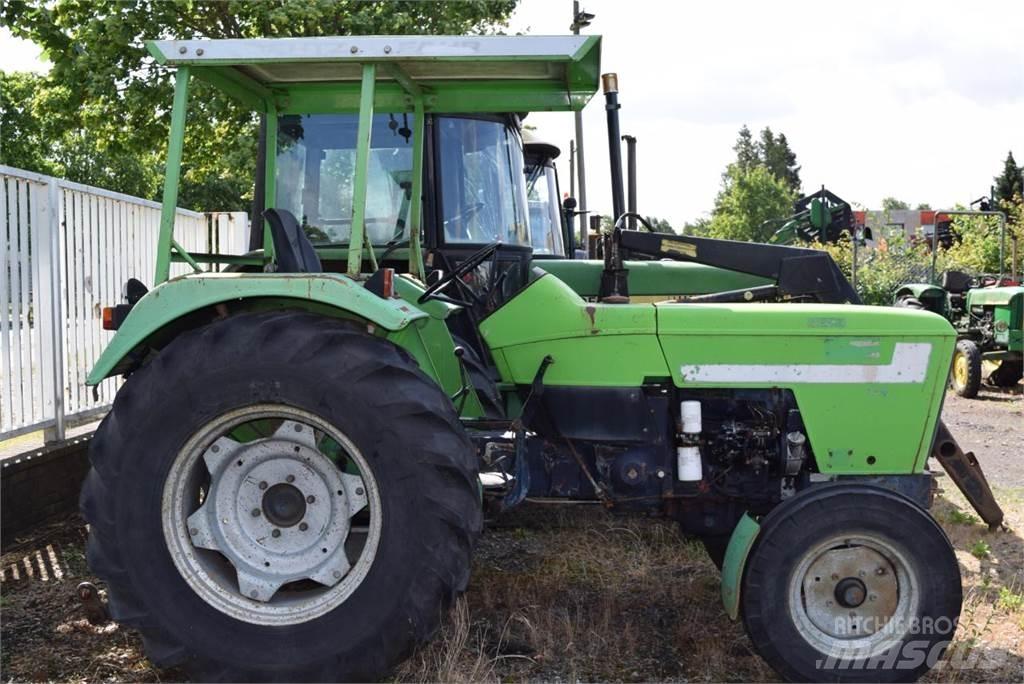 Deutz-Fahr D4507 Трактора