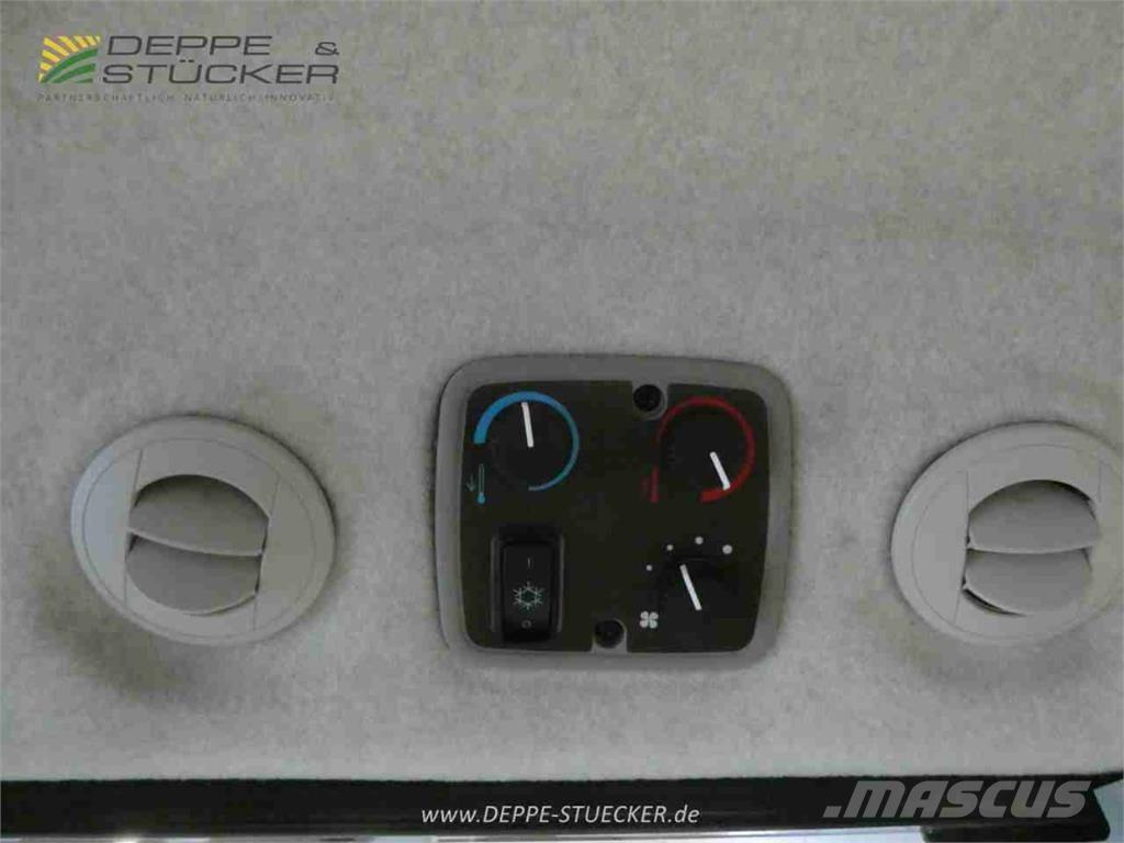 John Deere 3039R Коммунальные тракторы