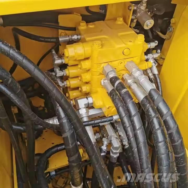 Komatsu PC 120 Гусеничные экскаваторы