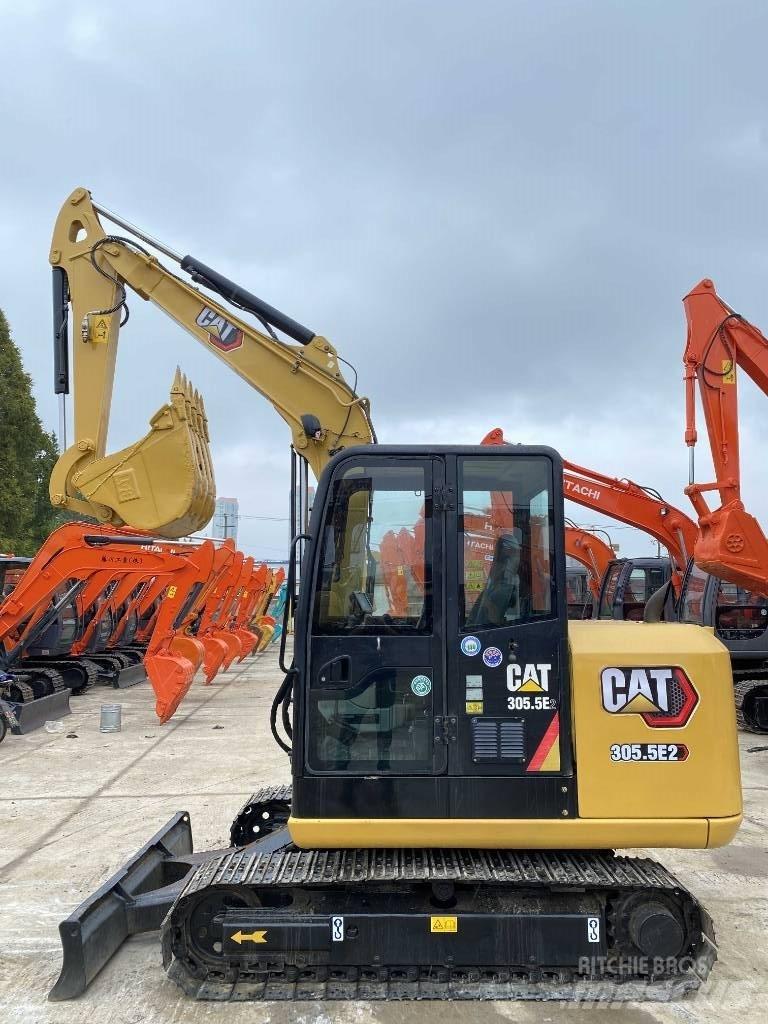 CAT 305.5 Гусеничные экскаваторы