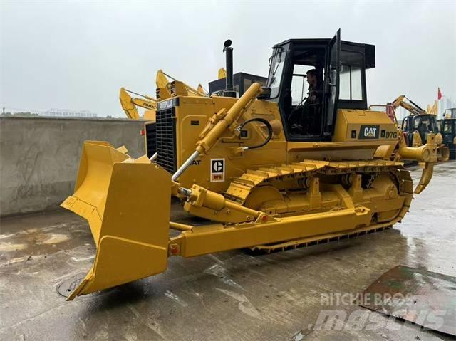 CAT D 7 G Гусеничные бульдозеры