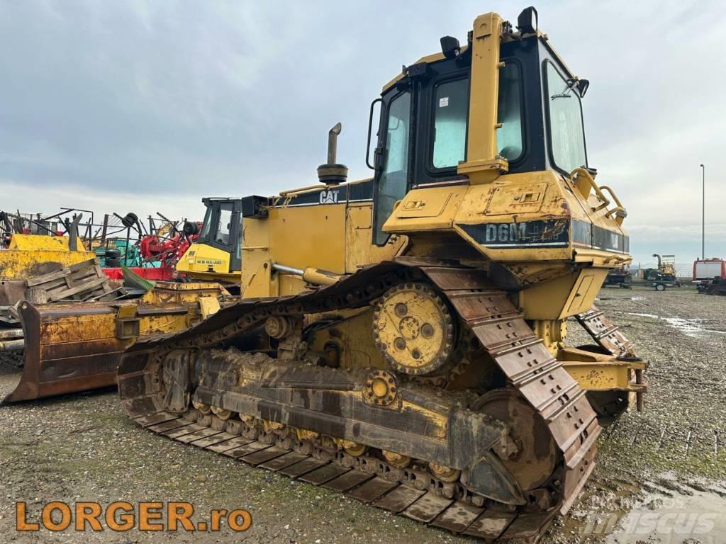 CAT D 6 M LGP Гусеничные бульдозеры