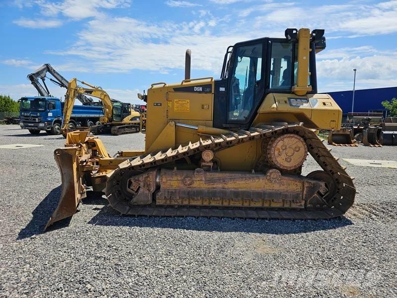 CAT D 6 N LGP Гусеничные бульдозеры