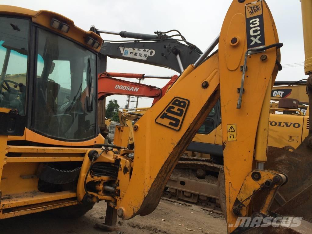 JCB 3CX Экскаваторы-погрузчики