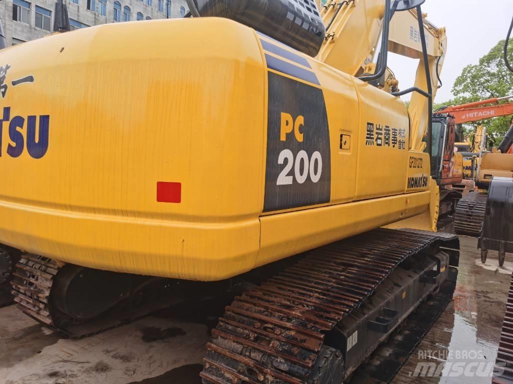 Komatsu PC 200-8 Гусеничные экскаваторы
