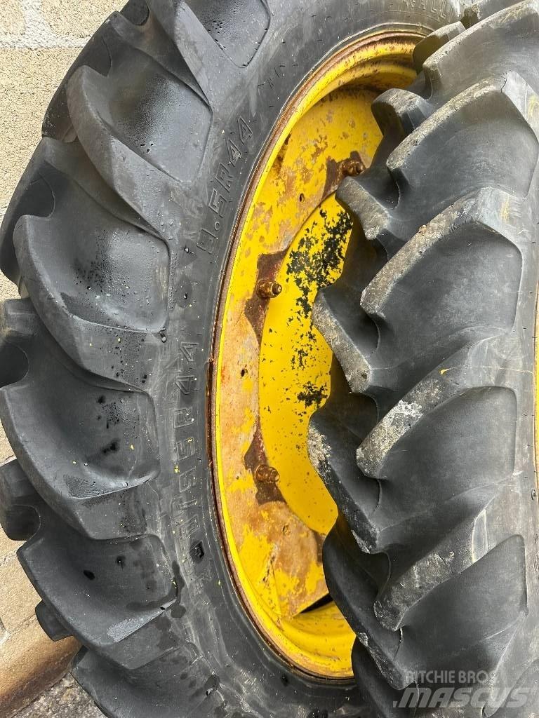 Alliance 230/95R44 Шины и колёса