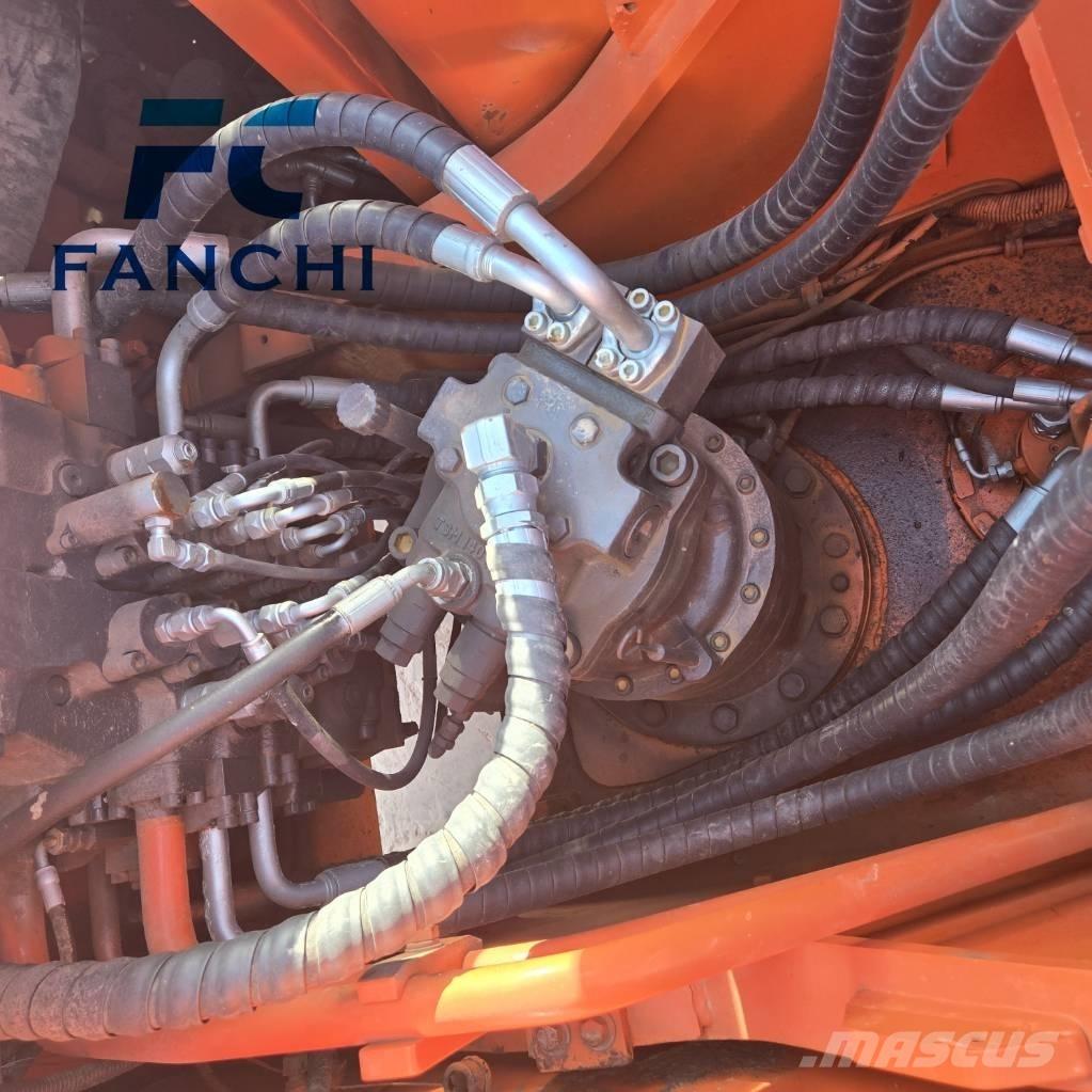 Doosan DX 225 LC Гусеничные экскаваторы