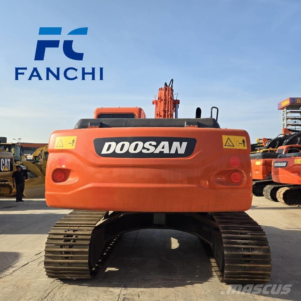 Doosan DX 225 LC Гусеничные экскаваторы