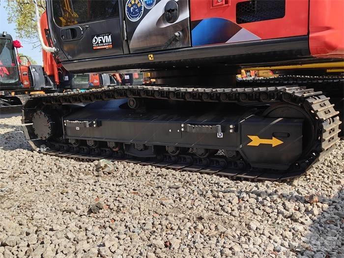 Hitachi ZX 130 Гусеничные экскаваторы