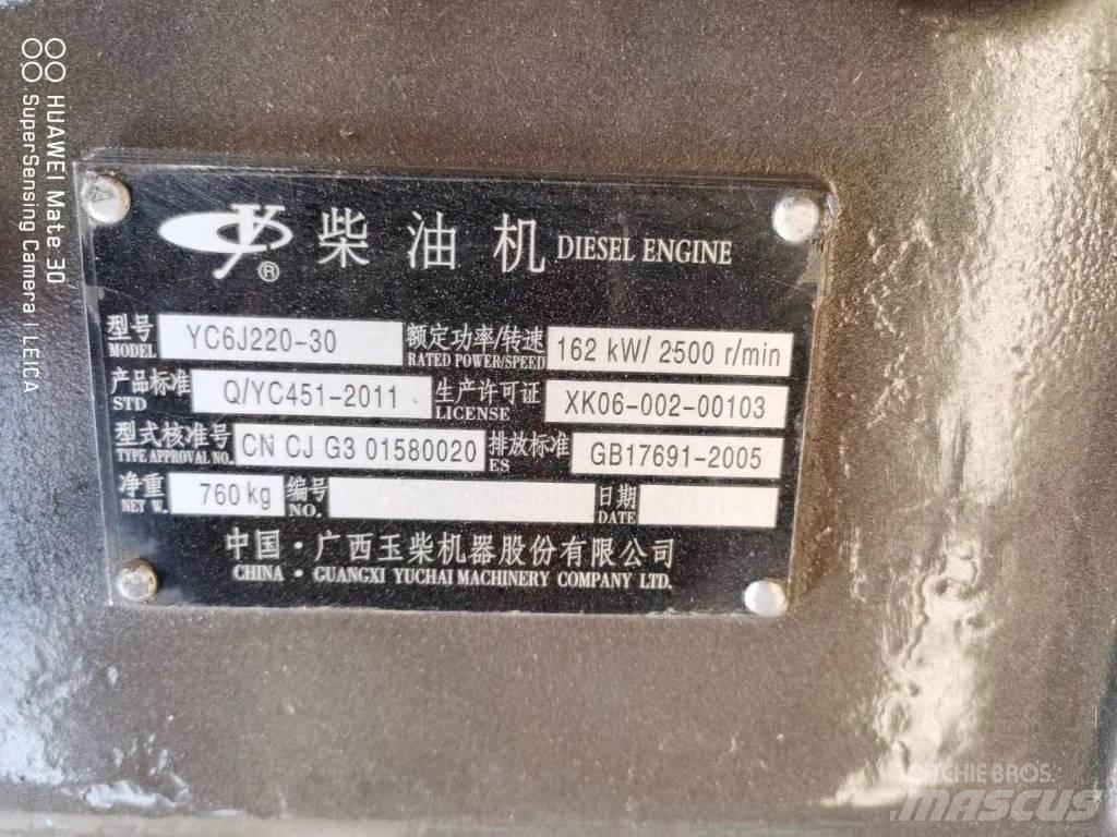 Yuchai YC6J220-30 Двигатели