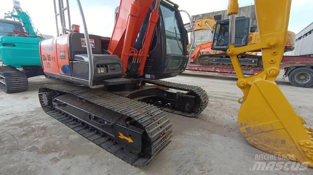 Hitachi ZX 120 Гусеничные экскаваторы