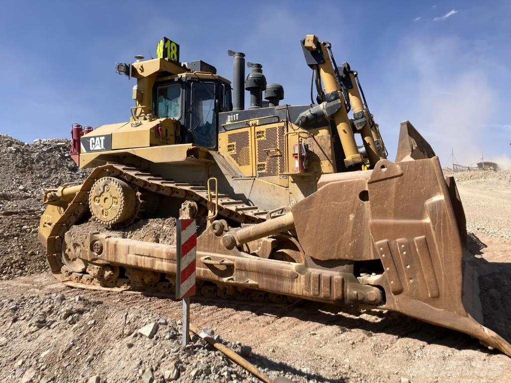 CAT D 11 T Гусеничные бульдозеры