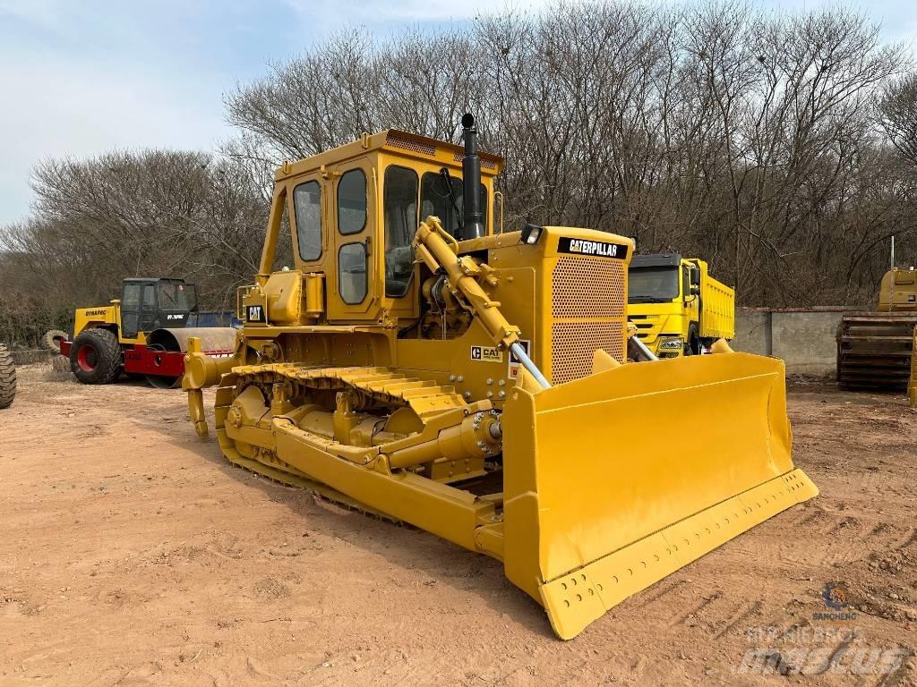 CAT D7G Гусеничные бульдозеры