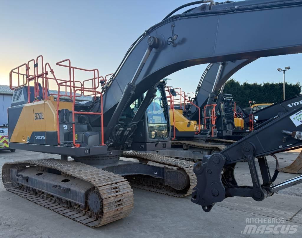 Volvo EC 250 EL Гусеничные экскаваторы