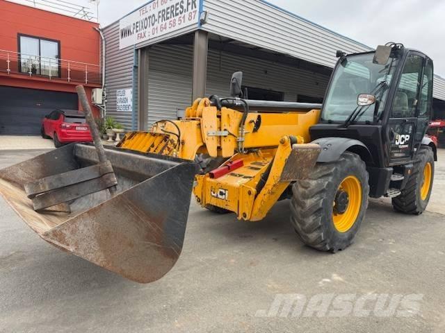 JCB 540-140 Телескопические погрузчики