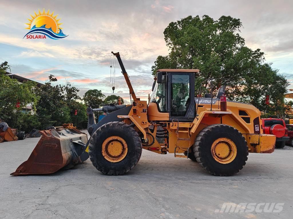 Volvo L 120 Фронтальные погрузчики