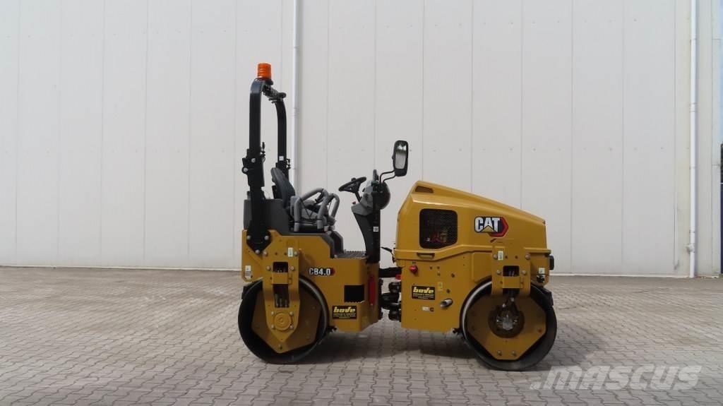 CAT CB4.0 Катки тротуарные