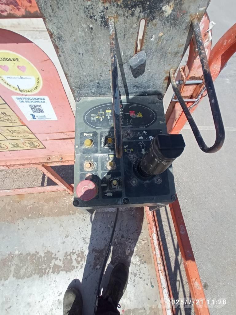JLG 3394 RT Ножничные подъемники