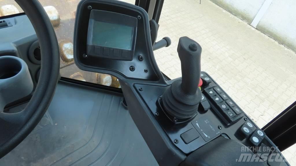 CAT CS74B Грунтовые катки