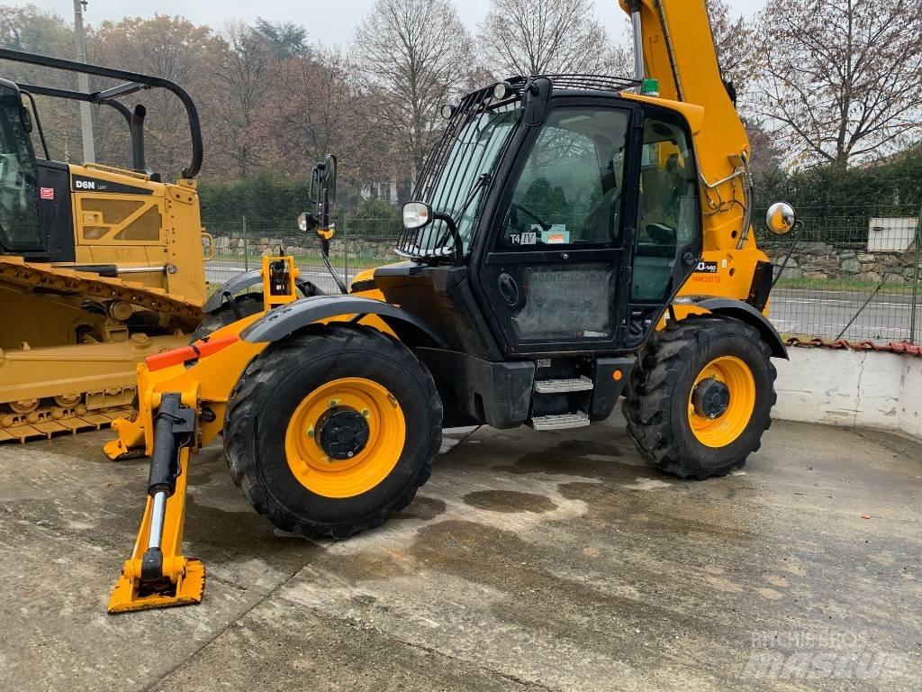 JCB 540-140 Телескопические погрузчики