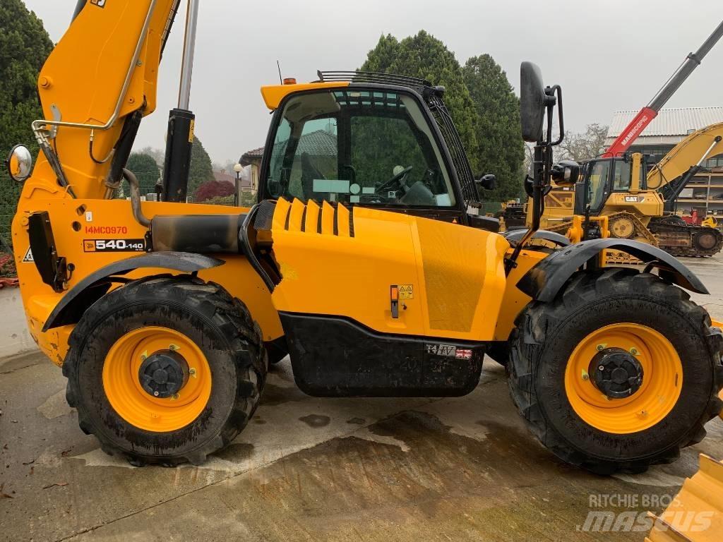 JCB 540-140 Телескопические погрузчики