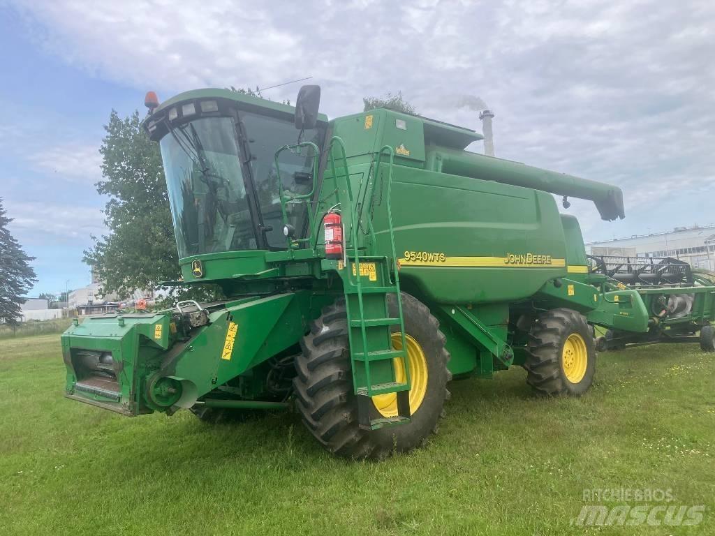 John Deere 9540 WTS Зерноуборочные комбайны