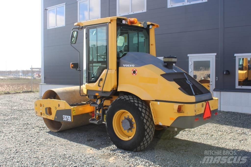 Volvo SD 75 B Грунтовые катки
