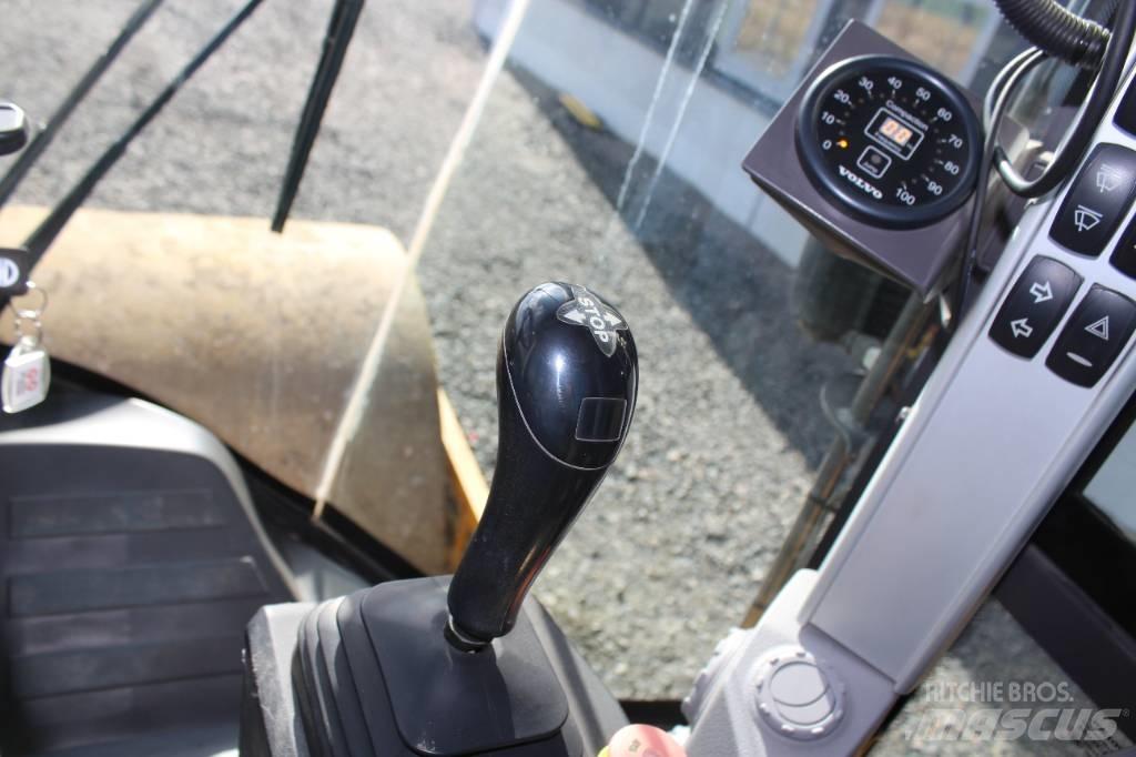 Volvo SD 75 B Грунтовые катки
