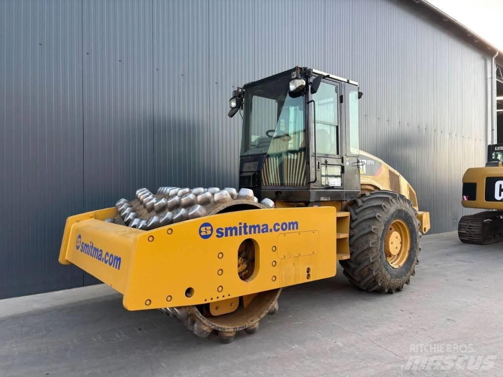 CAT CP 74 Грунтовые катки
