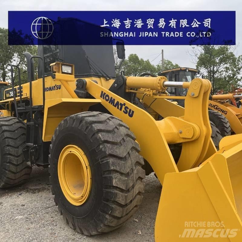 Komatsu WA 380 Фронтальные погрузчики