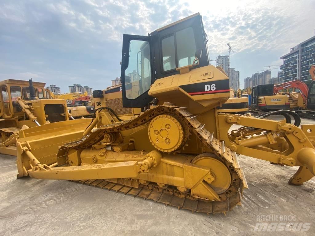 CAT D6R Гусеничные бульдозеры